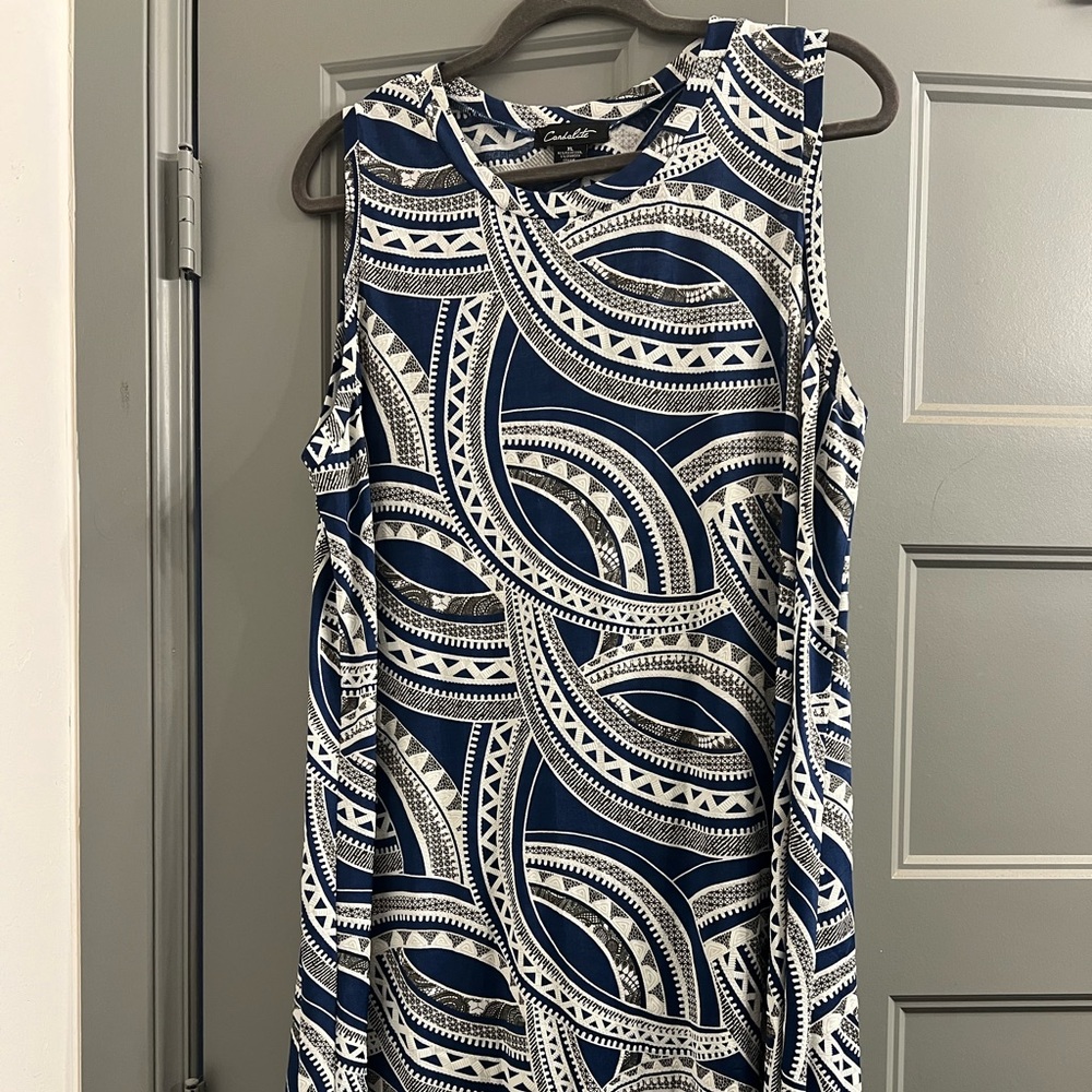 Navy and White Patterned Sleeveless Dress